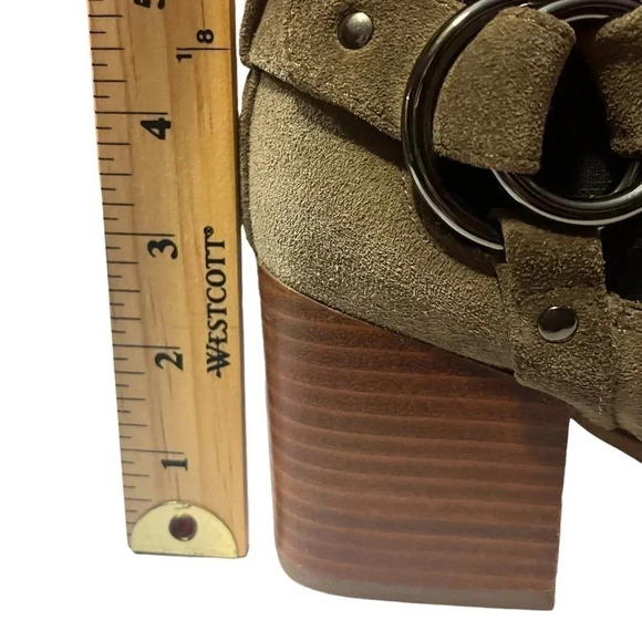 Marc Fisher Suede Harness Chelsea Boots Women’s Size 8 - Picture 8 of 13